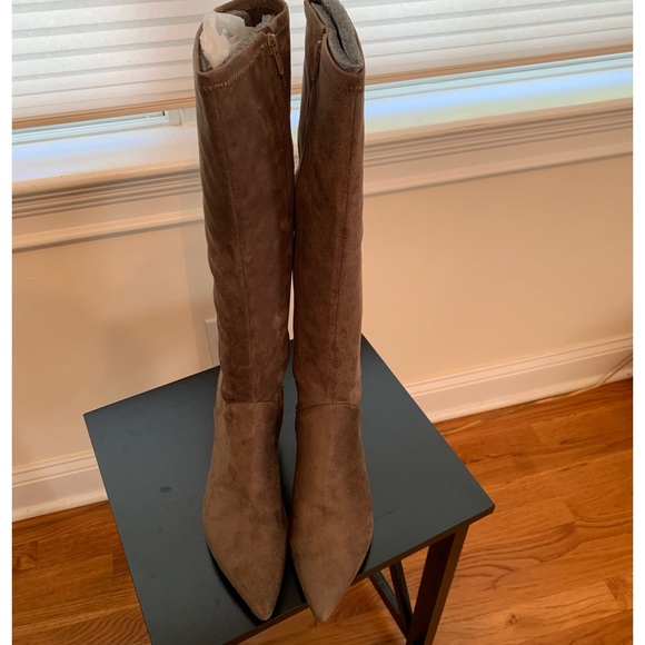 NIB Nine West Zippered Boots - Picture 1 of 12